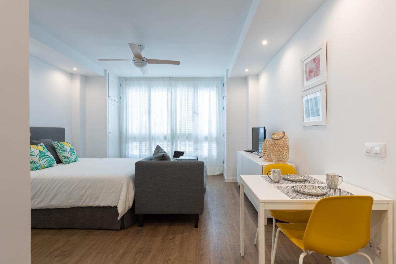 Homeforguest Moderno Estudio Junto A Las Canteras Лас-Пальмас-де-Гран-Канария Экстерьер фото